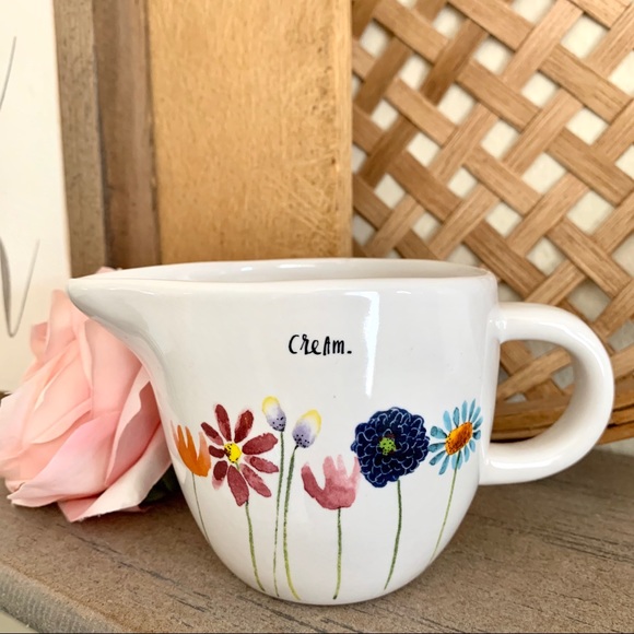 Rae Dunn 🌿 CREAM Floral Pitcher (NEW) - Picture 2 of 3